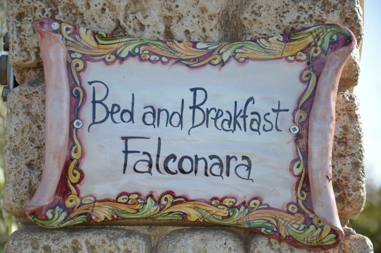B&B Falconara ลิกาตา ภายนอก รูปภาพ